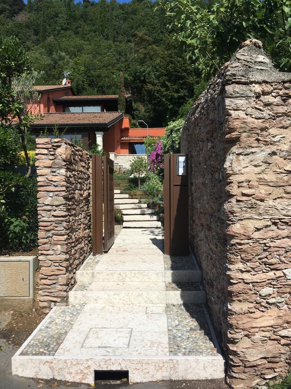 Energaia Apartment Toscolano Maderno Ruang foto